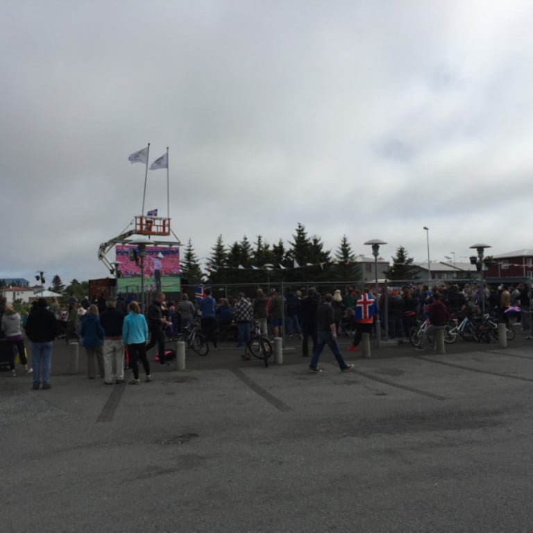 Fjölmenni á leik Íslands og Austurríkis