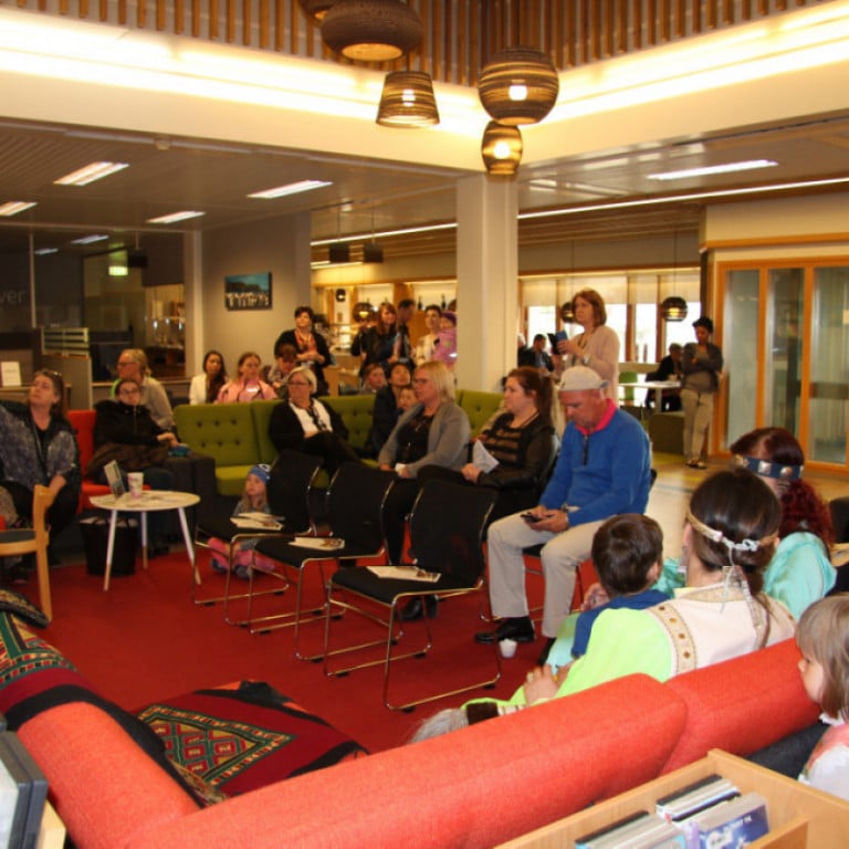 Ráðhúskaffi tók þátt í framkvæmd fjölmenningardags og bauð upp á íslenskar veitingar