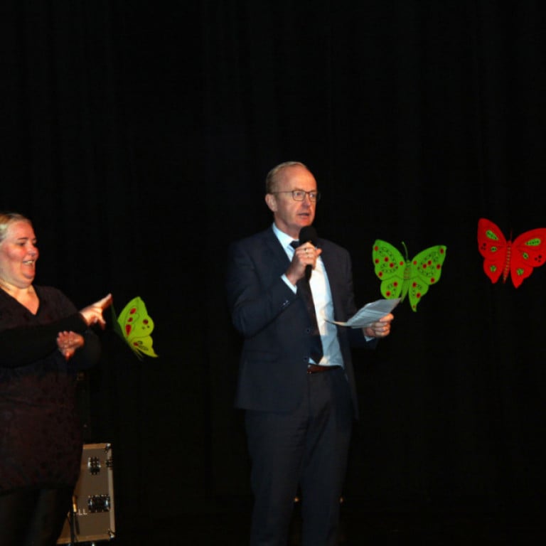 Bæjarstjóri Reykjanesbæjar opnaði hátíðina