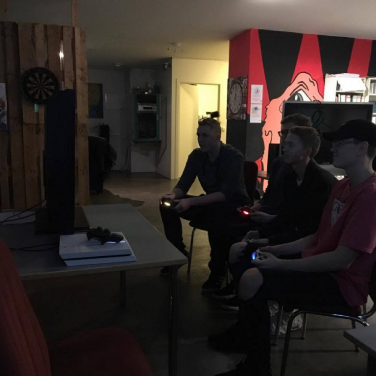 23023107_10154836954321533_1439502585_o