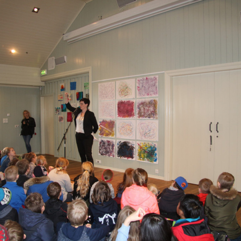 Fræðslufulltrúi menningar opnar listahátíð