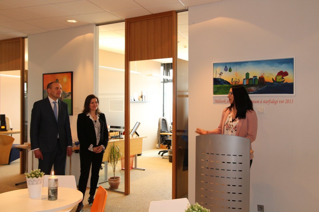 Hlustað á reynslusögur kvenna af erlendum uppruna