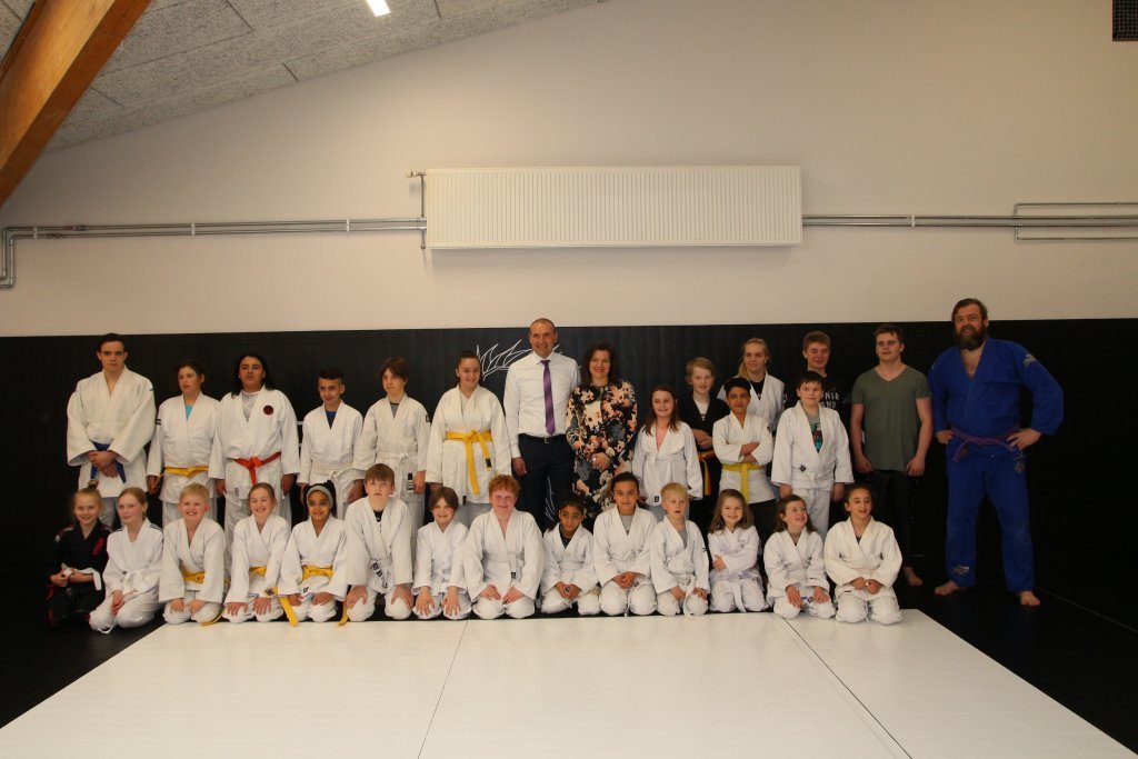 Flottir júdóiðkendur með forsetahjónum