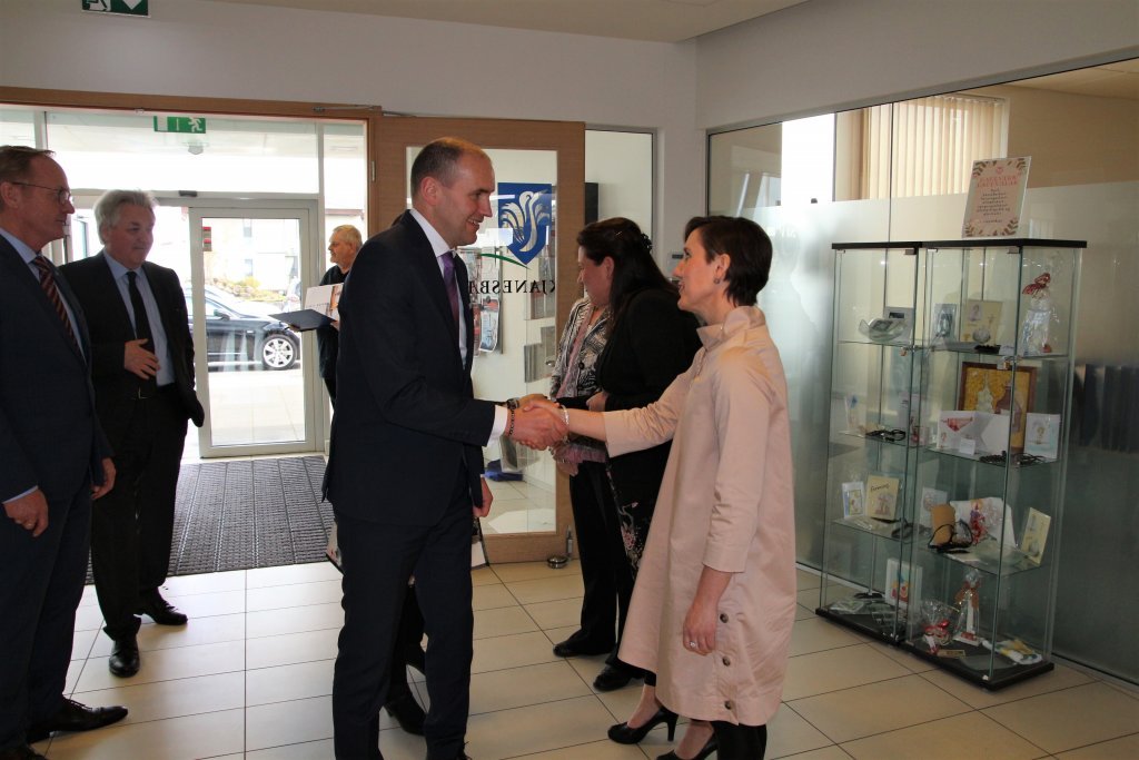 Forsetahjón boðin velkomin á Nesvelli