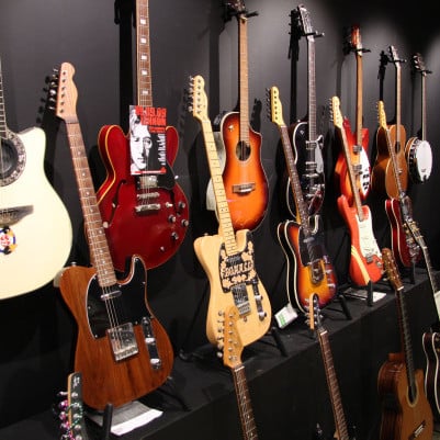 Aðeins lítill hluti af gítarsafni Björgvins er á sýningunni