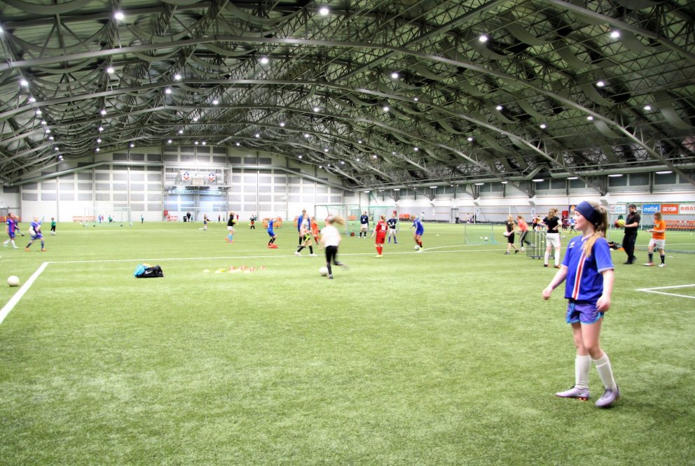 Reykjaneshöllinn er eitt íþróttamannvirkjanna í Reykjanesbæ.