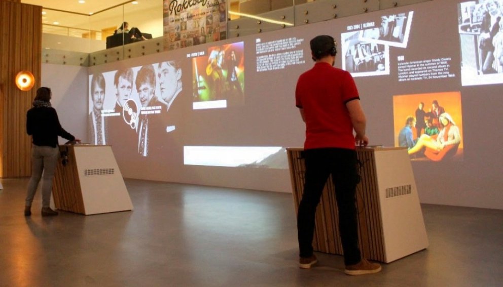 Gagnvirku plötuspilararnir í Rokksafni Íslands. Ljósmynd: Safnahelgi á Suðurnesjum