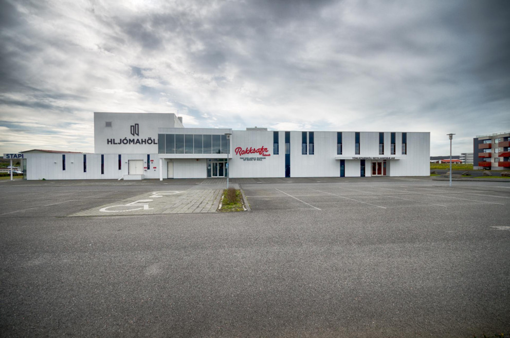 Tónlistarskóli Reykjanesbæjar er í Hljómahöll.