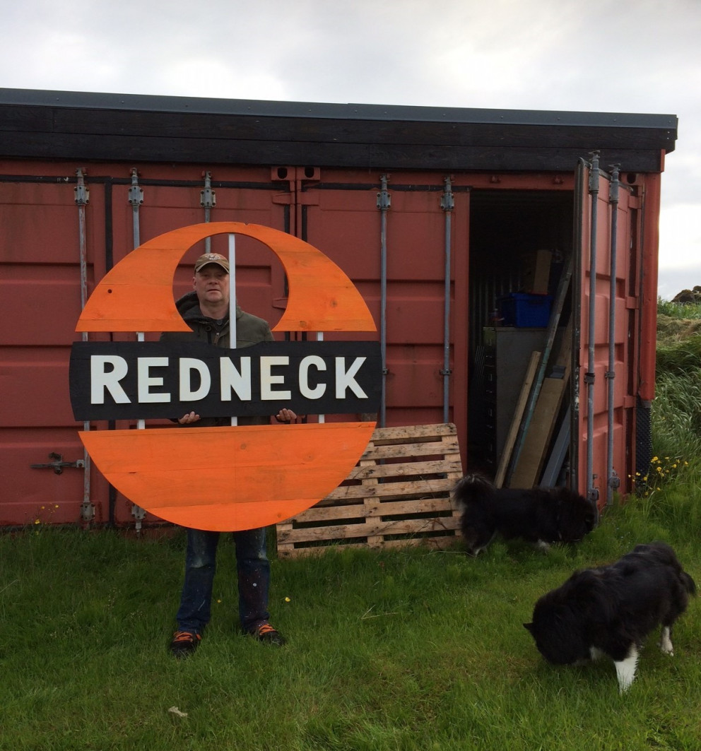 Horfur er einkasýning Hlga Eyjólfssonar Hjaltalín.