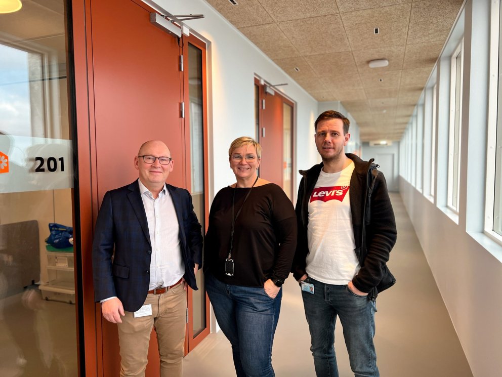 Helgi Arnarsson, Sviðsstjóri Menntasviðs, Helga Hildur Snorradóttir, skólastjóri Holtaskóla og Hara…