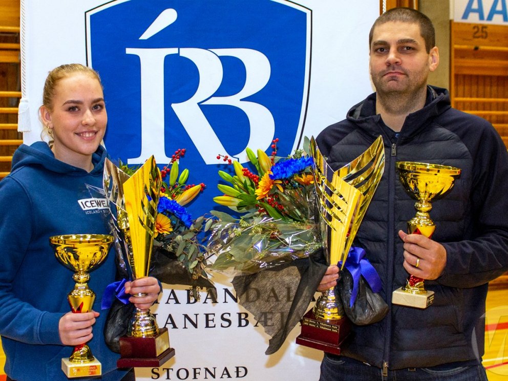 Eva Margrét Falsdóttir og Hörður Axel Vilhjálmsson eru íþróttakona og íþróttakarl Reykjanesbæjar 20…