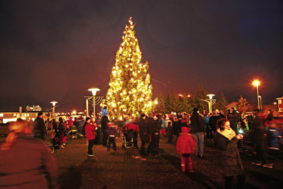 Vinabæjarjólatréð frá Kristiansand. Ljósmynd: Hilmar Bragi Bárðarson