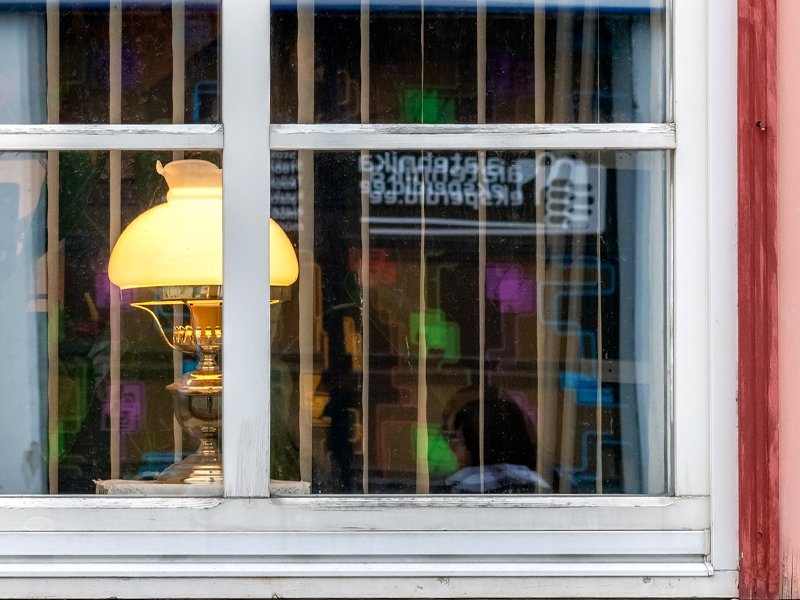 Lampi í glugga