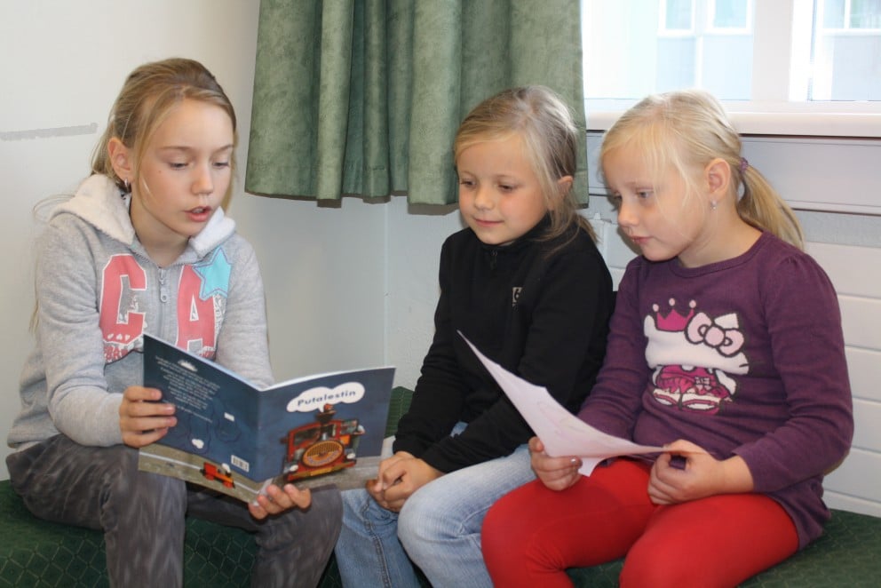 Frá lestrarstund í Njarðvíkurskóla.