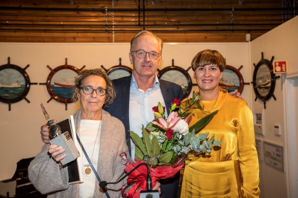 Listakonan Sossa hlaut Súluna 2018 fyrir framlag sitt til myndlistar.