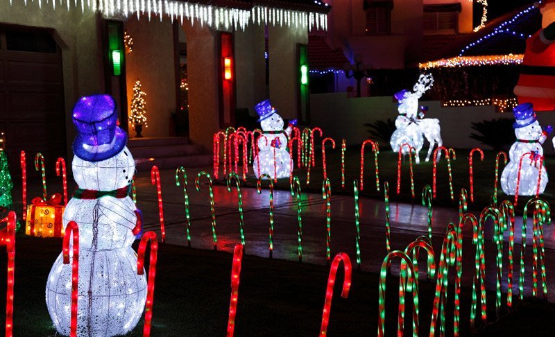 Vel skreyttur garður