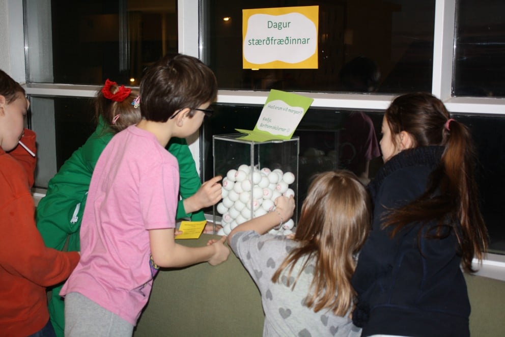 Mikill stærðfræðiáhugi er meðal barna í Reykjanesbæ.