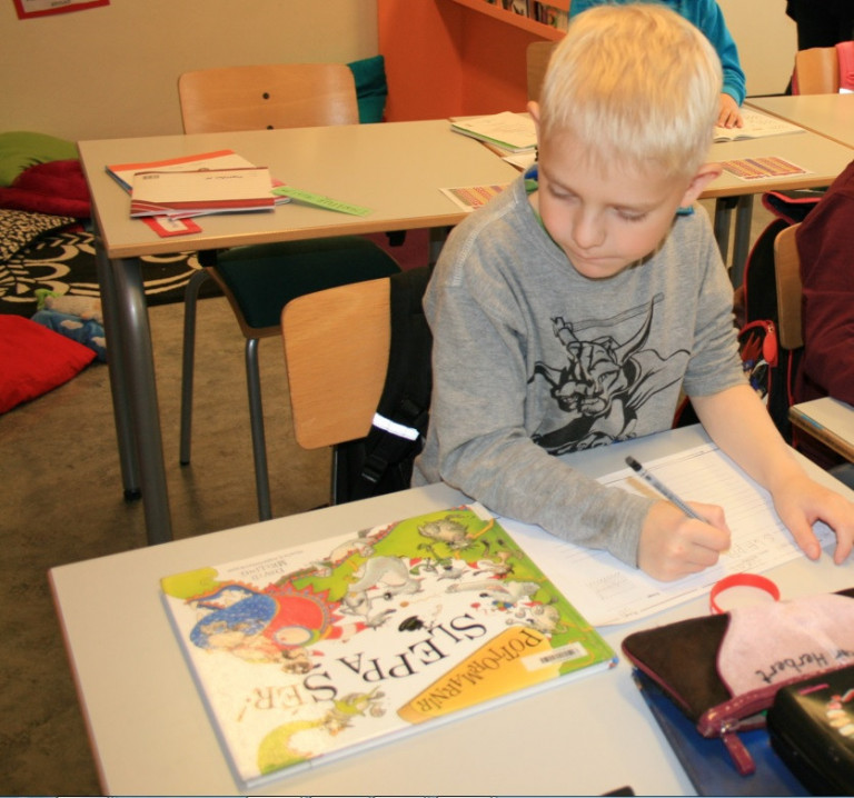 Úr skólastofu í Myllubakkaskóla.