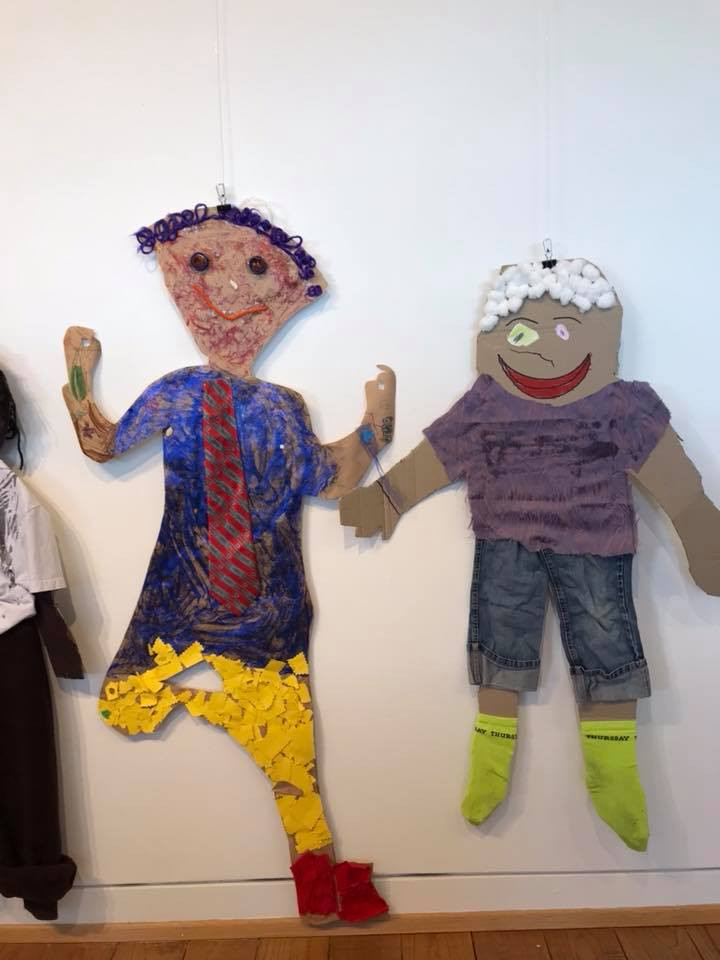 Verk eftir leikskólabörn á sýningunni „Börn um víða veröld