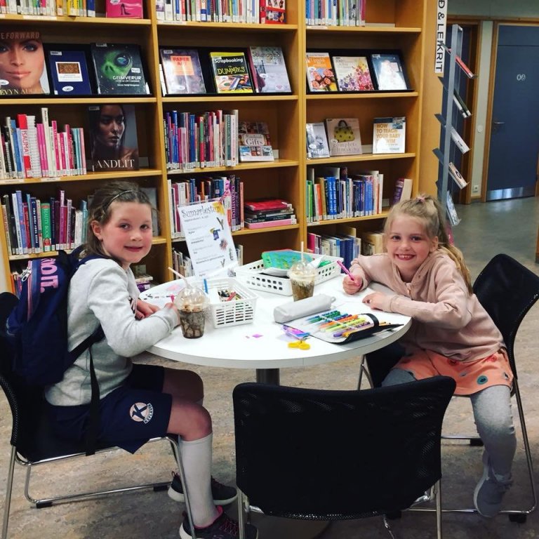 Í vetrarfríi grunnskólanna verður boðið m.a. upp á hrekkjavökuföndur í Bókasafni Reykjanesbæjar sem…