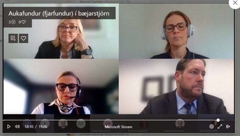 Bæjarstjórnarfundur