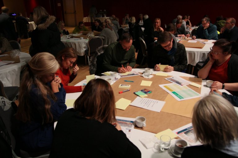 Frá stefnumótunarfundi í Stapa nýverið þar sem starfsfólk og bæjarfulltrúar áttu samtal um áhersluþ…