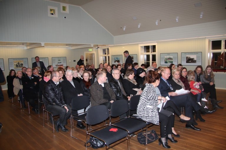 Frá afhendingu menningarverðlauna í Bíósal.