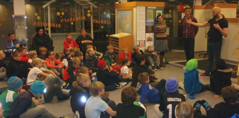 Frá knattspyrnukvöldinu í bókasafninu.