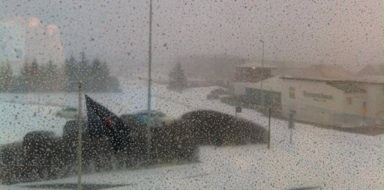 Nú er úti veður vont.