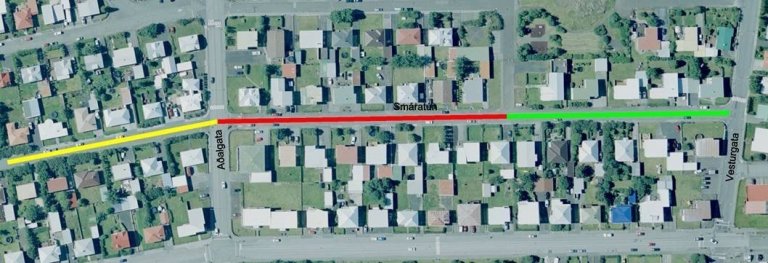 Vinna við þriðja og síðasta áfanga (merktur með grænu á myndinni) á endurnýjun lagna við Smáratún h…