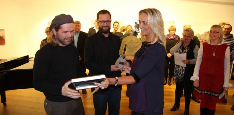 Frá afhendingu Súlunnar.