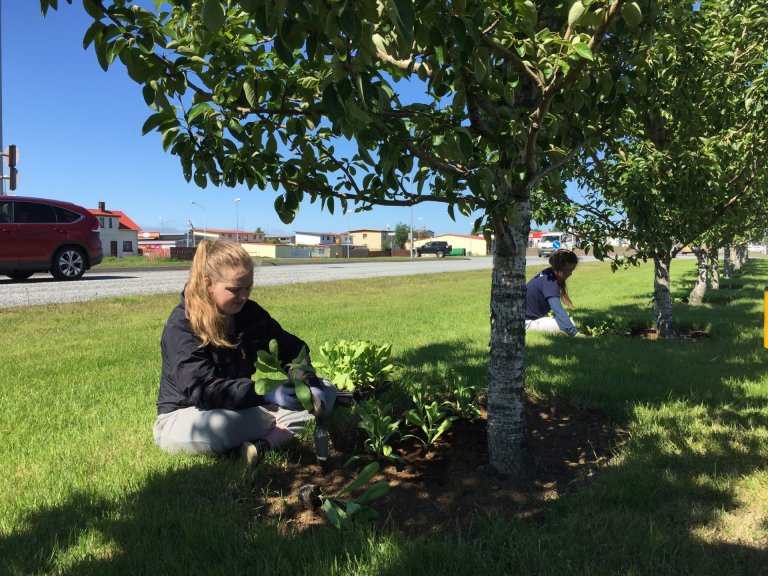 Starfsstúlkur í vinnuskólanum